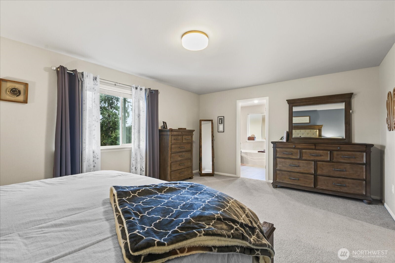 932 121st Avenue SE, Lake Stevens, WA 98258