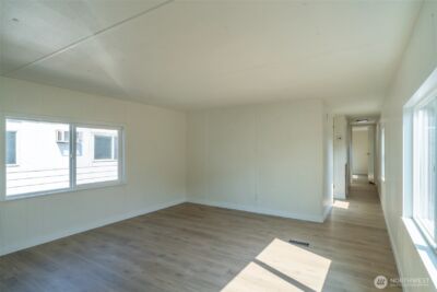 1908 W Marina Drive #9, Moses Lake, WA 98837 - Photo 9