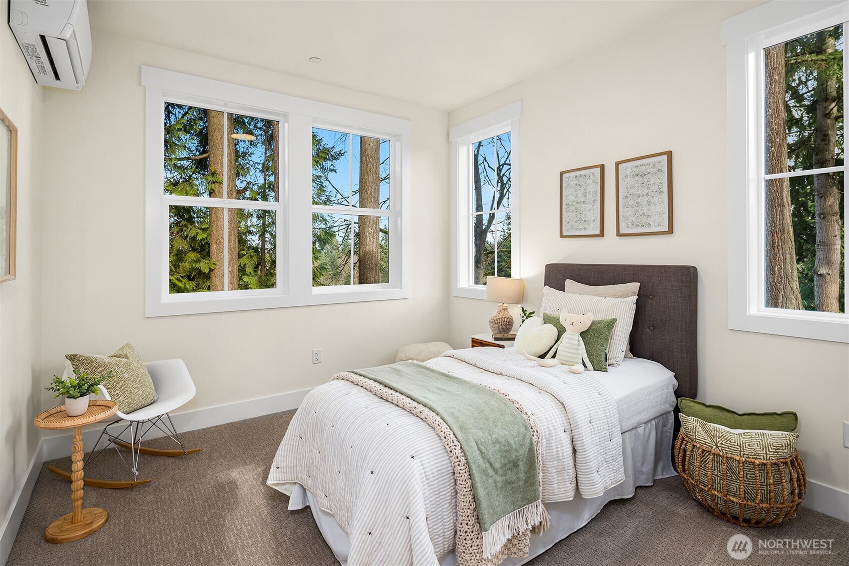 11814 NE 103rd Place , Kirkland, WA 98033