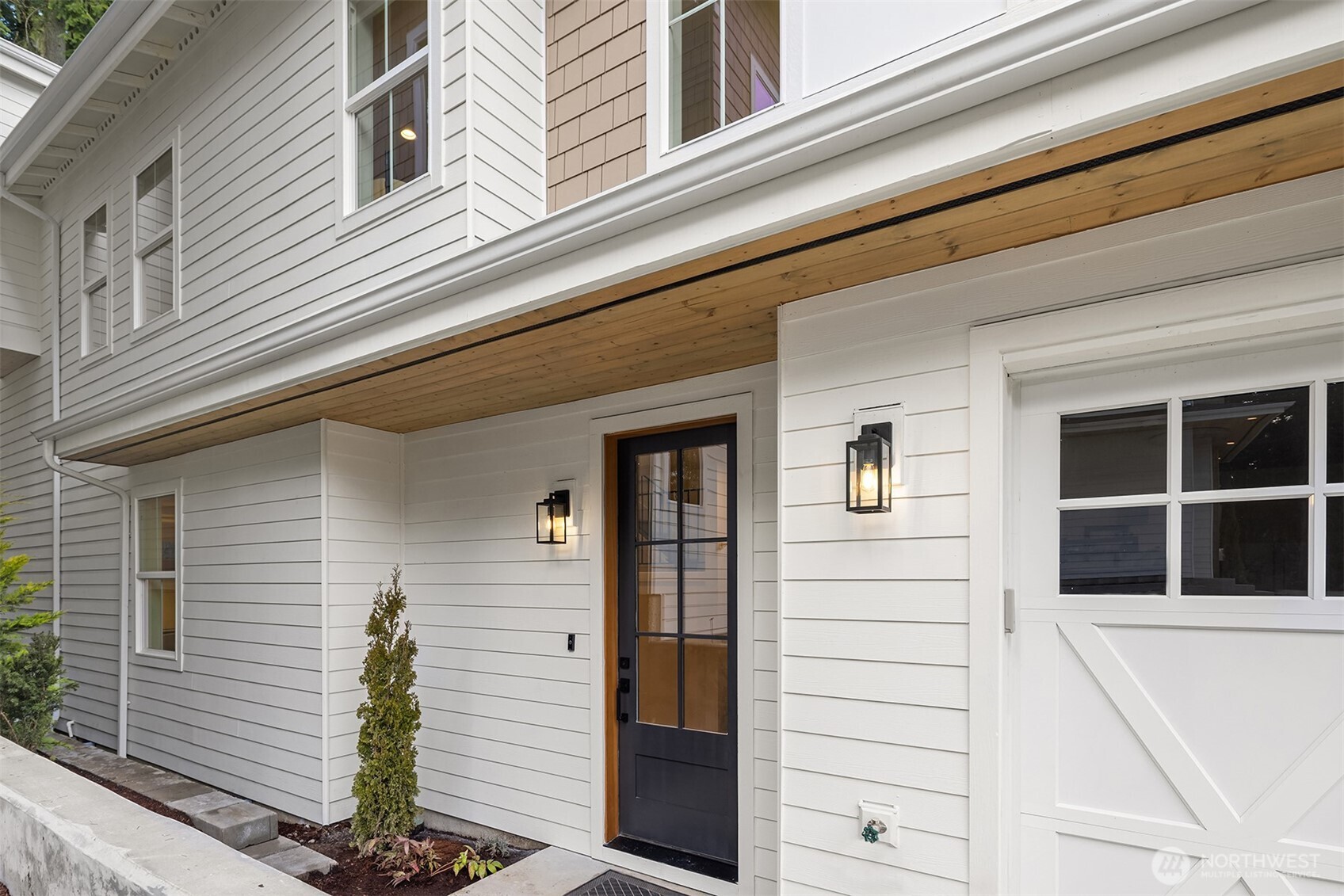 11814 NE 103rd Place , Kirkland, WA 98033