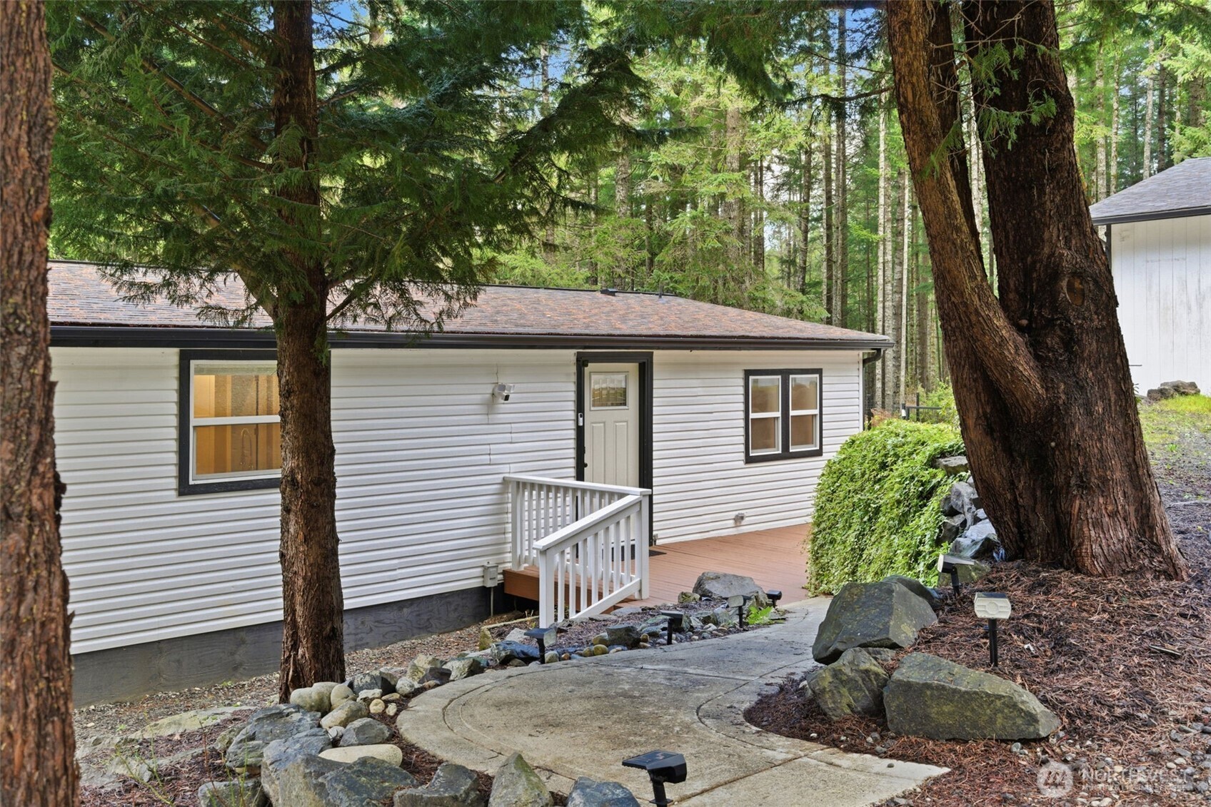 12520 SW Lindi Lane , Port Orchard, WA 98367