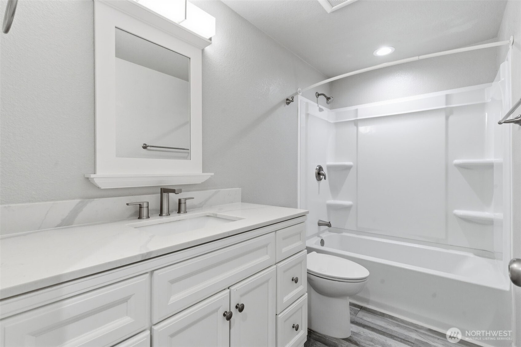 12520 SW Lindi Lane , Port Orchard, WA 98367