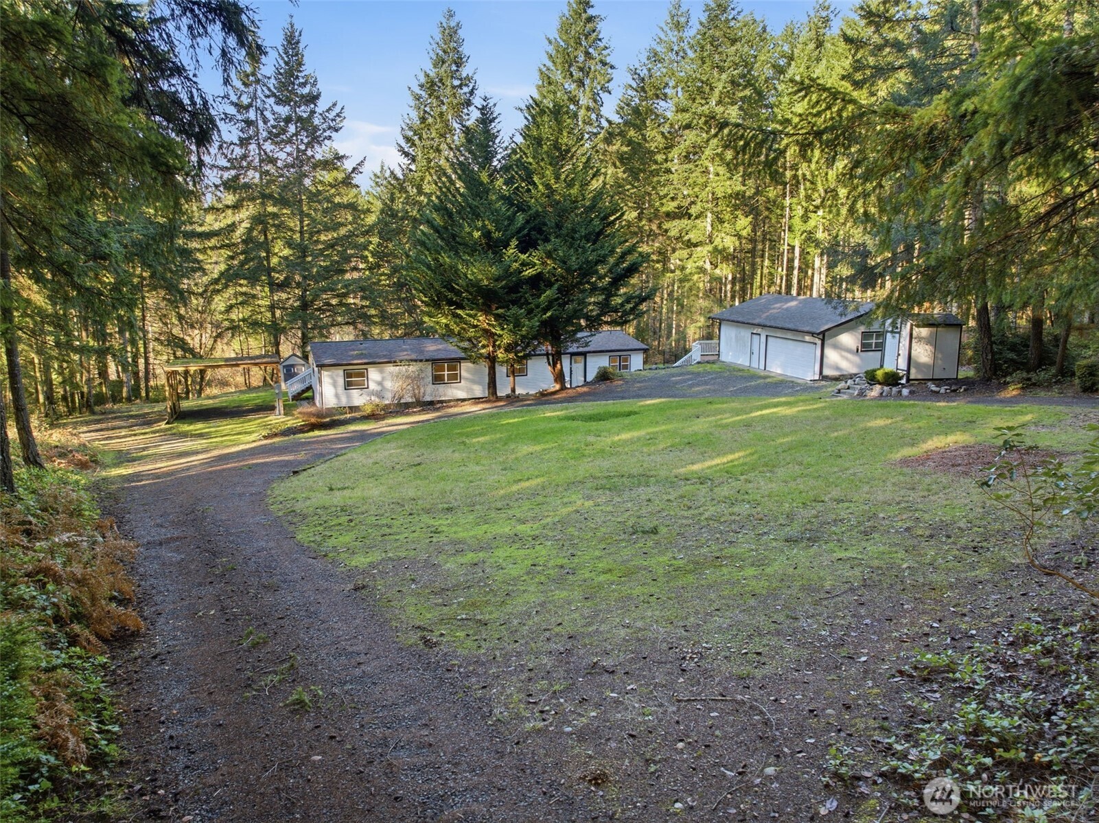 12520 SW Lindi Lane , Port Orchard, WA 98367