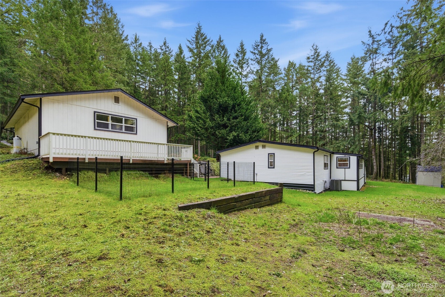 12520 SW Lindi Lane , Port Orchard, WA 98367