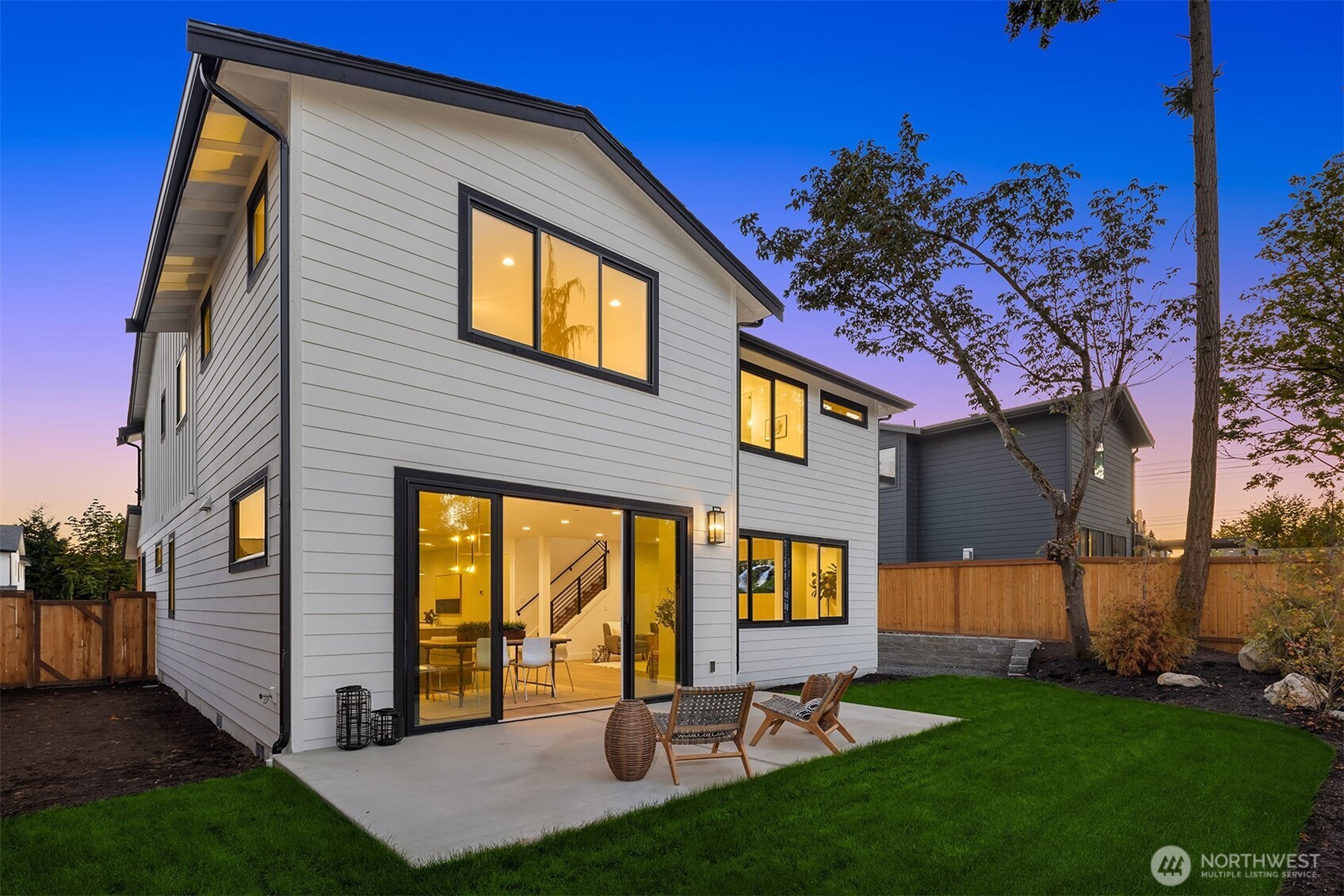 13662 NE 101st Street , Kirkland, WA 98033