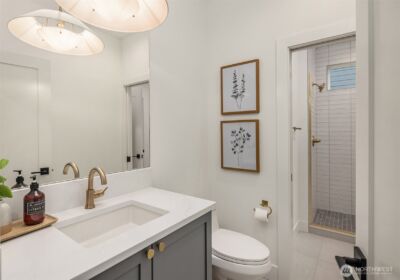 13662 NE 101st Street , Kirkland, WA 98033 - Photo 4