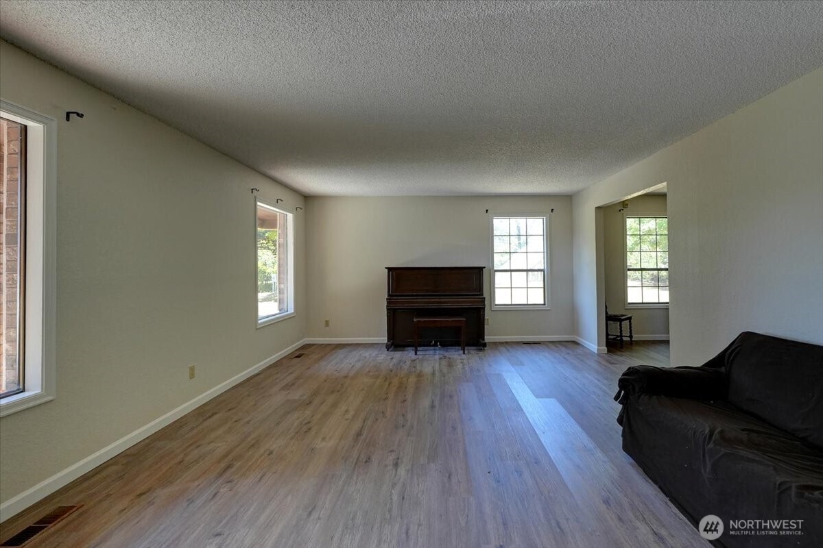 680 SE Prospect Street , Chehalis, WA 98532