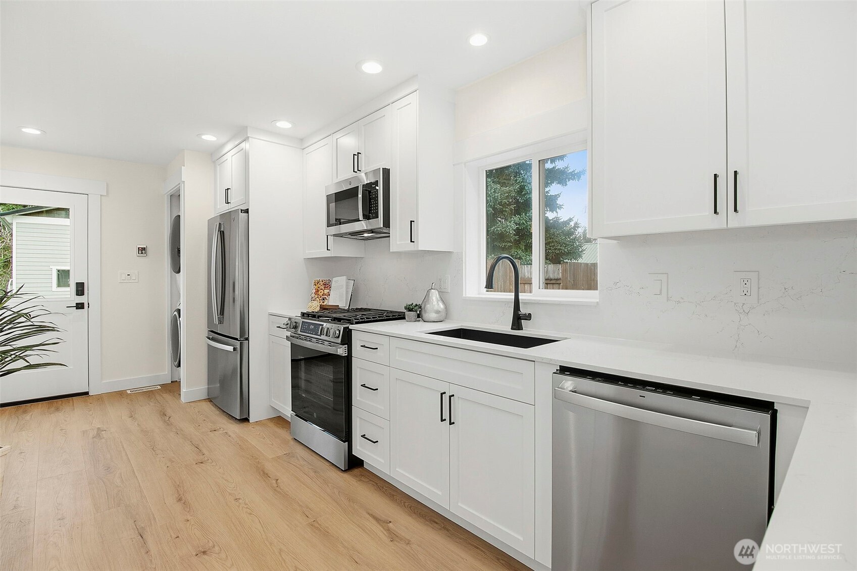 26824 SE Ravensdale Way , Ravensdale, WA 98051