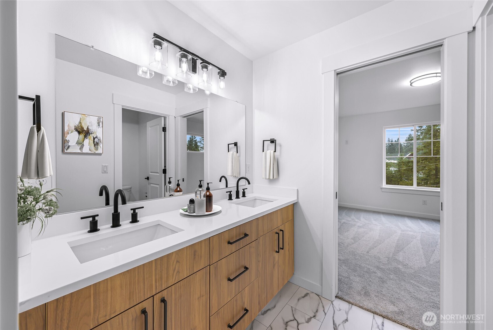 511 W 2nd Street , Cle Elum, WA 98922