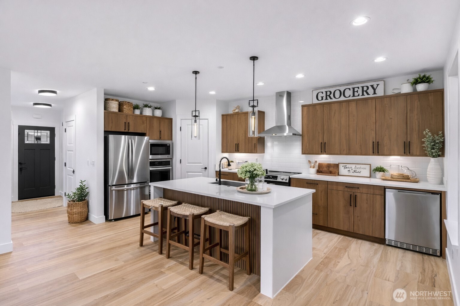 511 W 2nd Street , Cle Elum, WA 98922