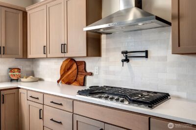 12143 NE 170th Place , Bothell, WA 98011 - Photo 13