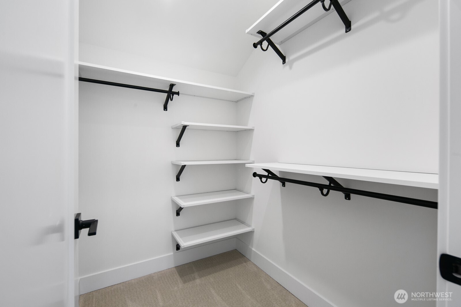 316 N 84th Street , Seattle, WA 98103