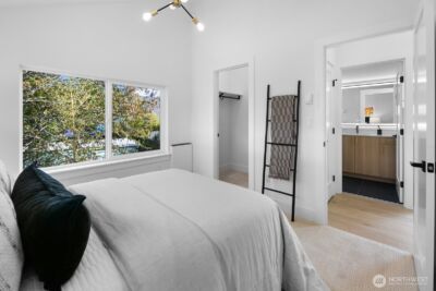 316 N 84th Street , Seattle, WA 98103 - Photo 20