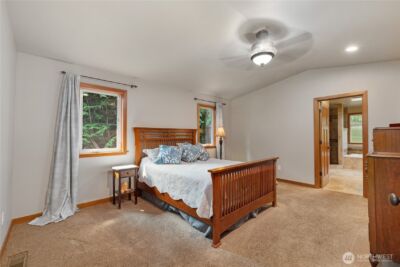 15115 78th Ave NE , Kenmore, WA 98028 - Photo 16