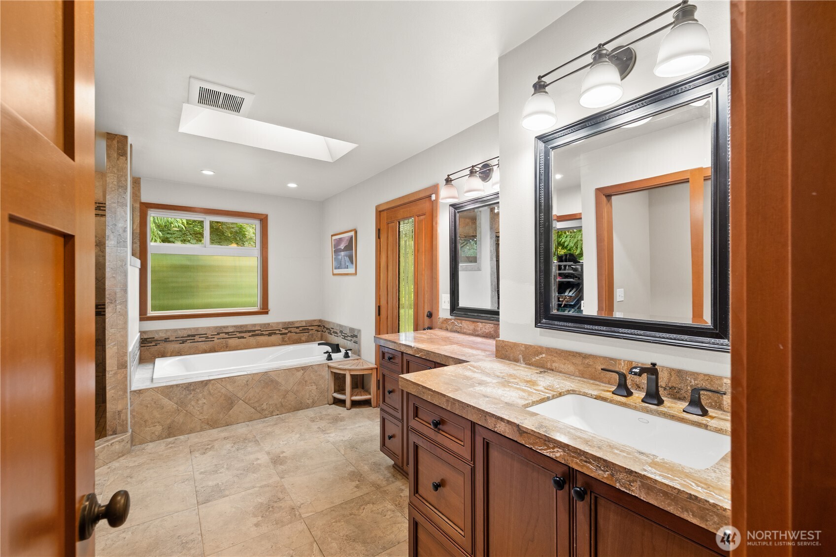 15115 78th Ave NE , Kenmore, WA 98028