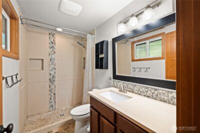 15115 78th Ave NE , Kenmore, WA 98028 - Photo 23