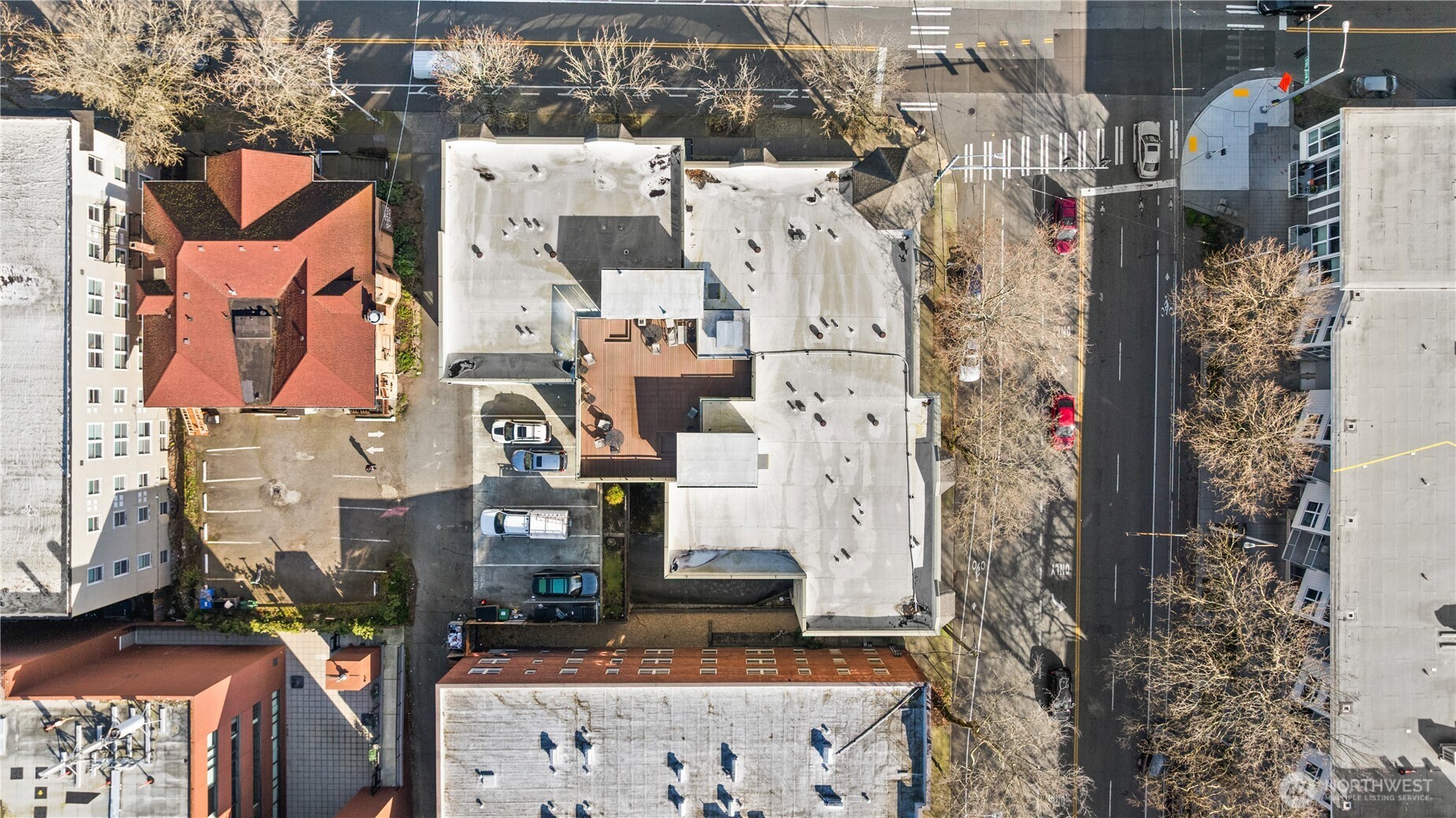 621 5th Avenue N #102, Seattle, WA 98109