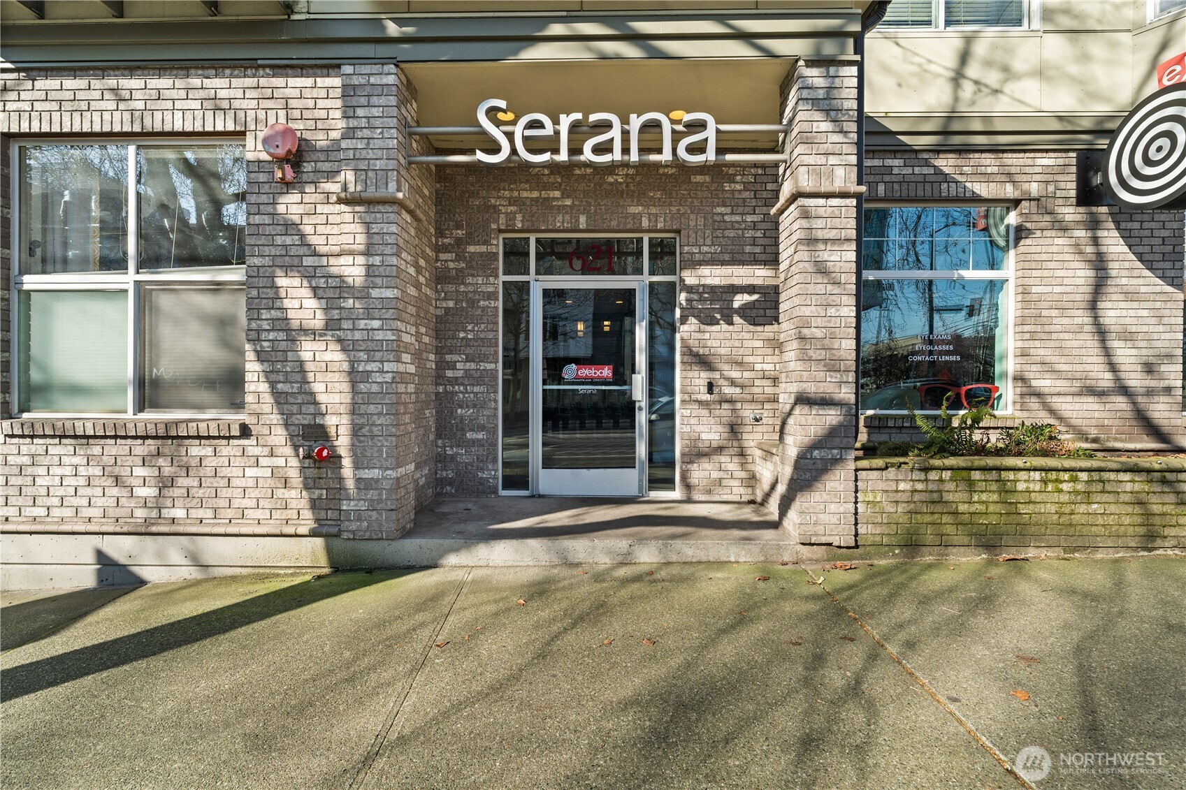 621 5th Avenue N #102, Seattle, WA 98109