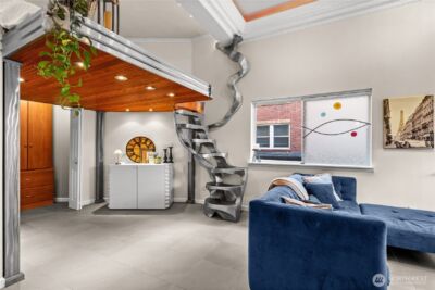 621 5th Avenue N #102, Seattle, WA 98109 - Photo 3