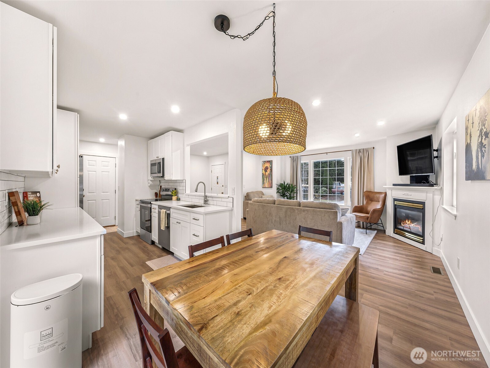 4844 Oakridge Drive , Blaine, WA 98230