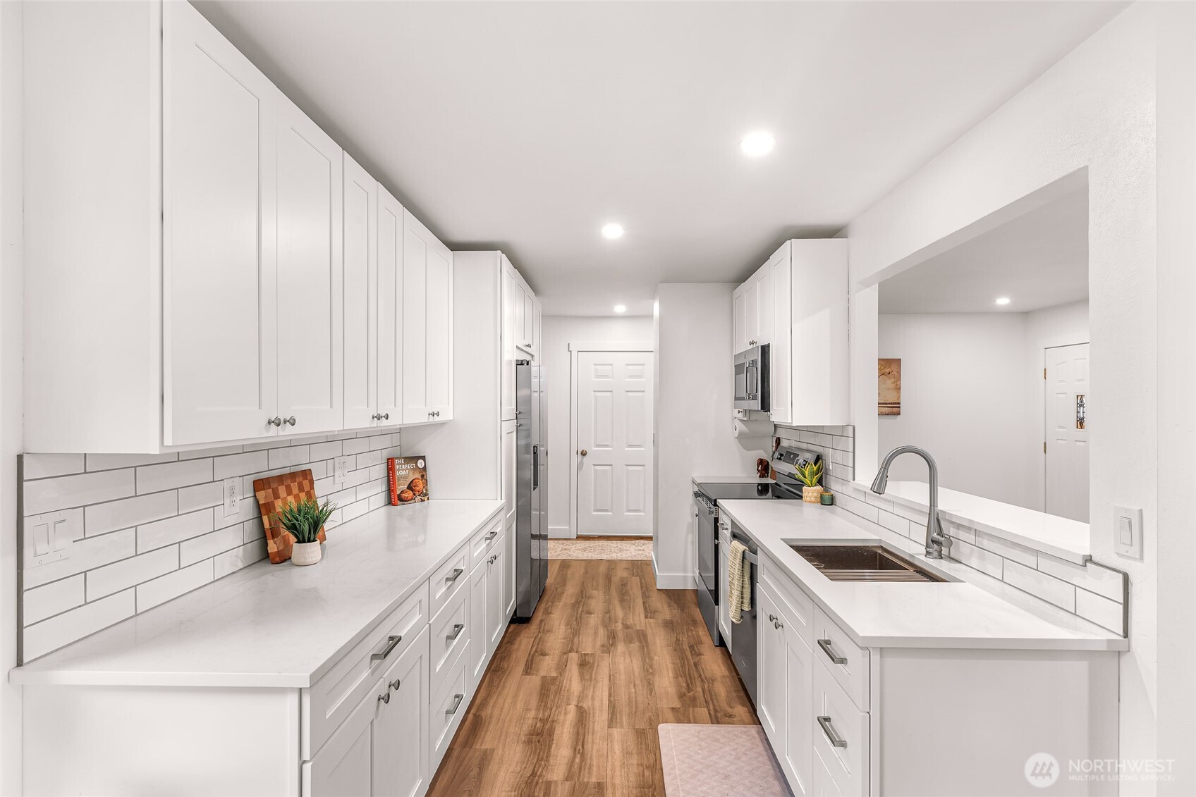 4844 Oakridge Drive , Blaine, WA 98230