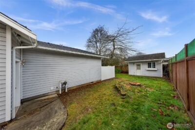 4844 Oakridge Drive , Blaine, WA 98230 - Photo 32