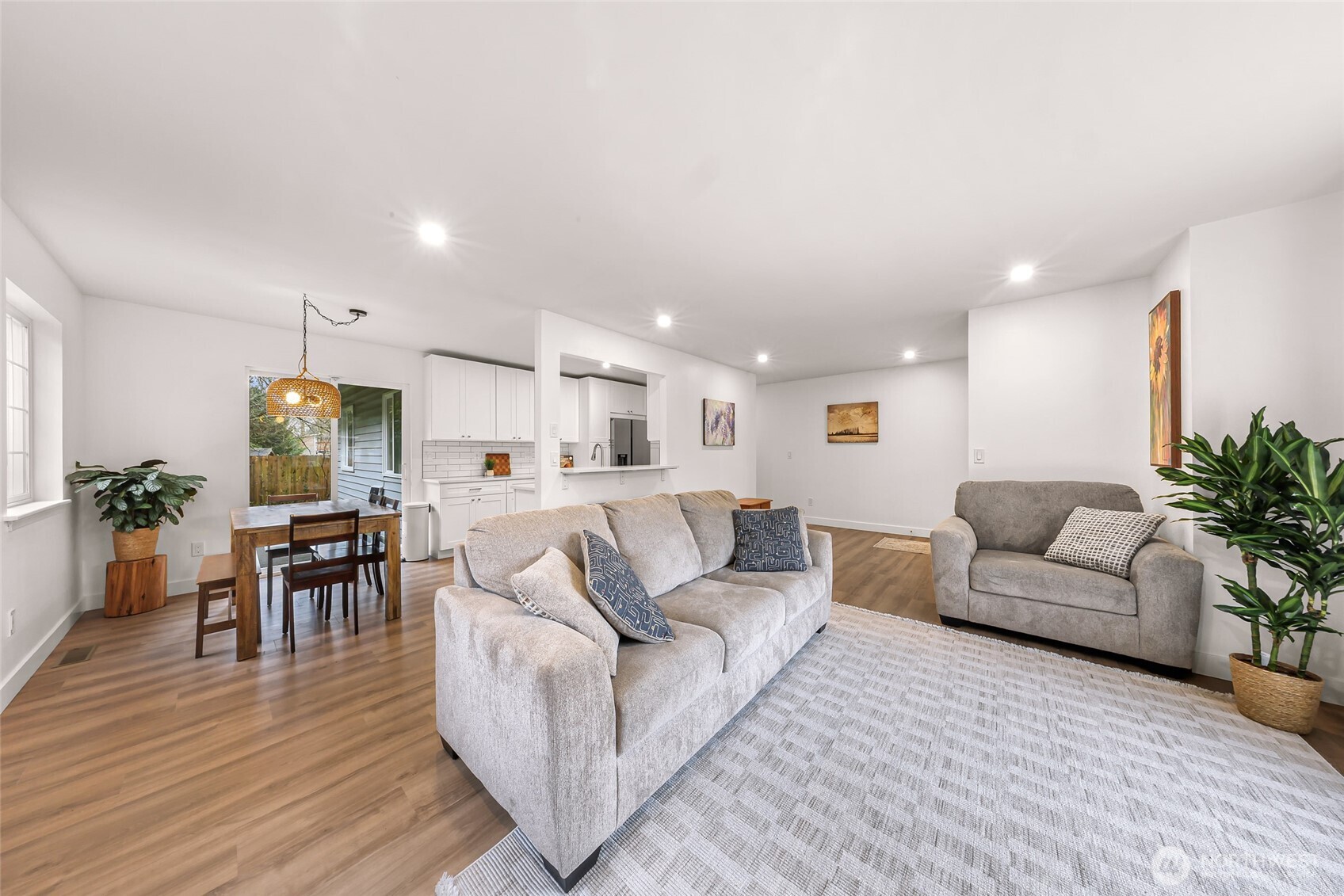 4844 Oakridge Drive , Blaine, WA 98230