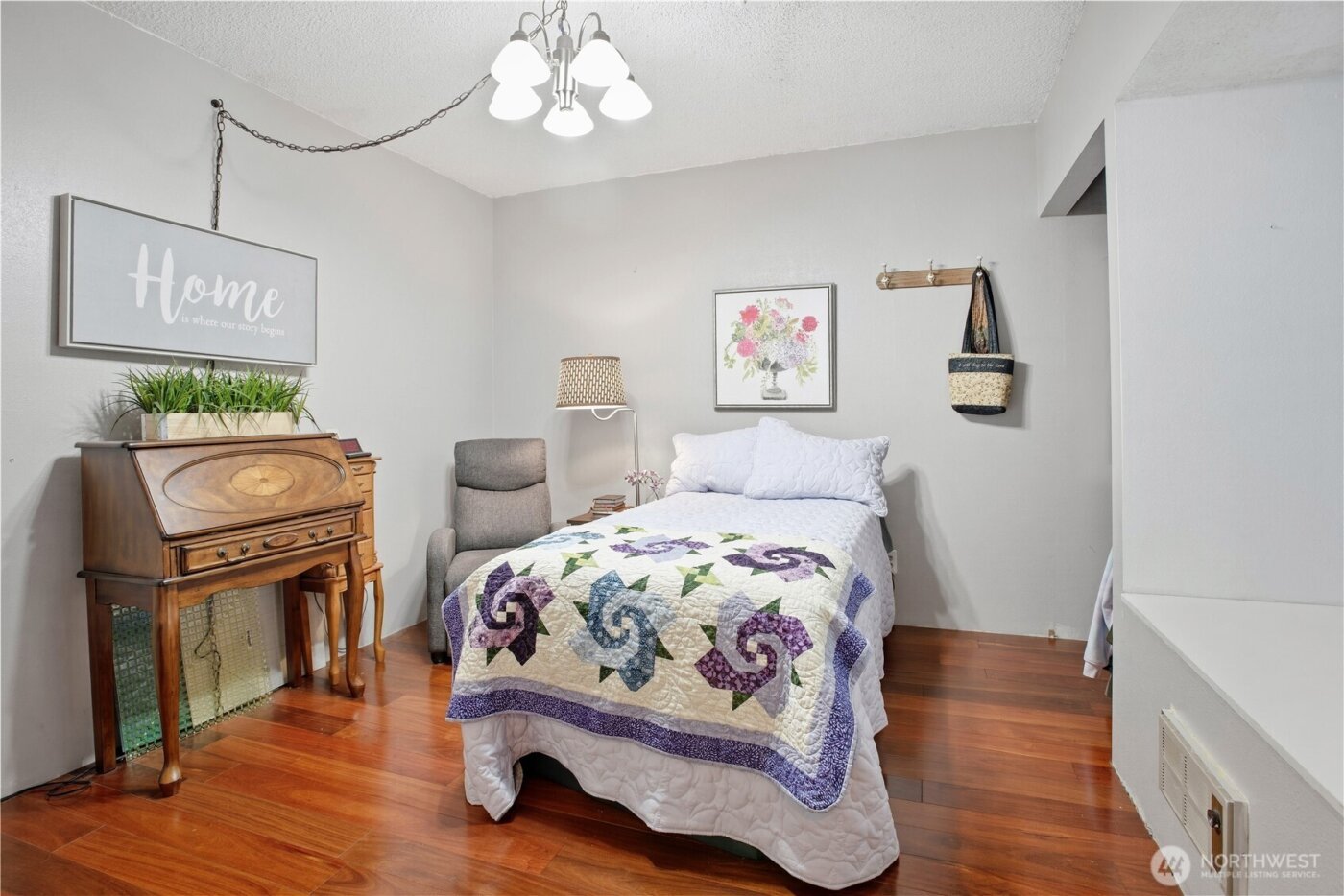 3506 Columbia Heights Road , Longview, WA 98632