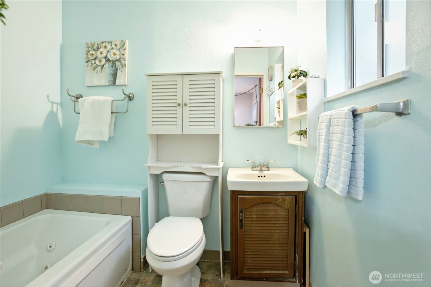 3506 Columbia Heights Road , Longview, WA 98632