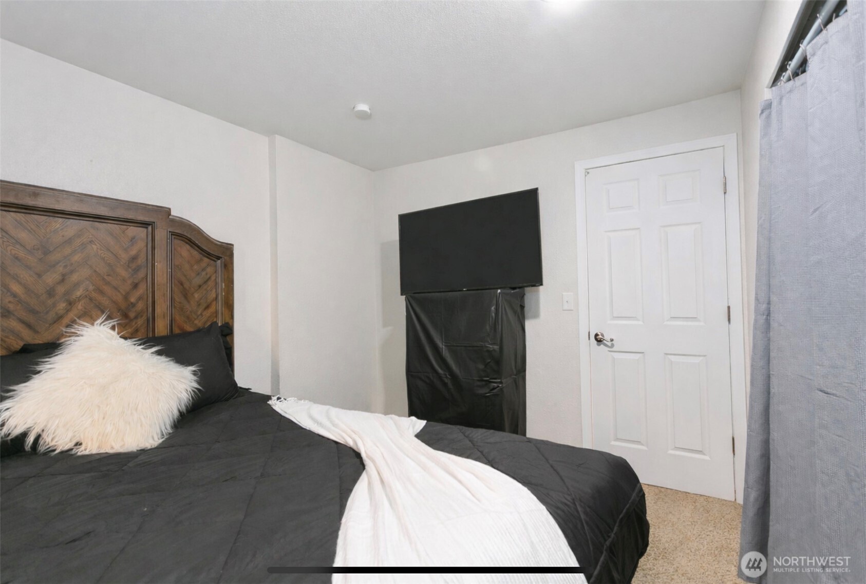 11923 207th Avenue E, Bonney Lake, WA 98391