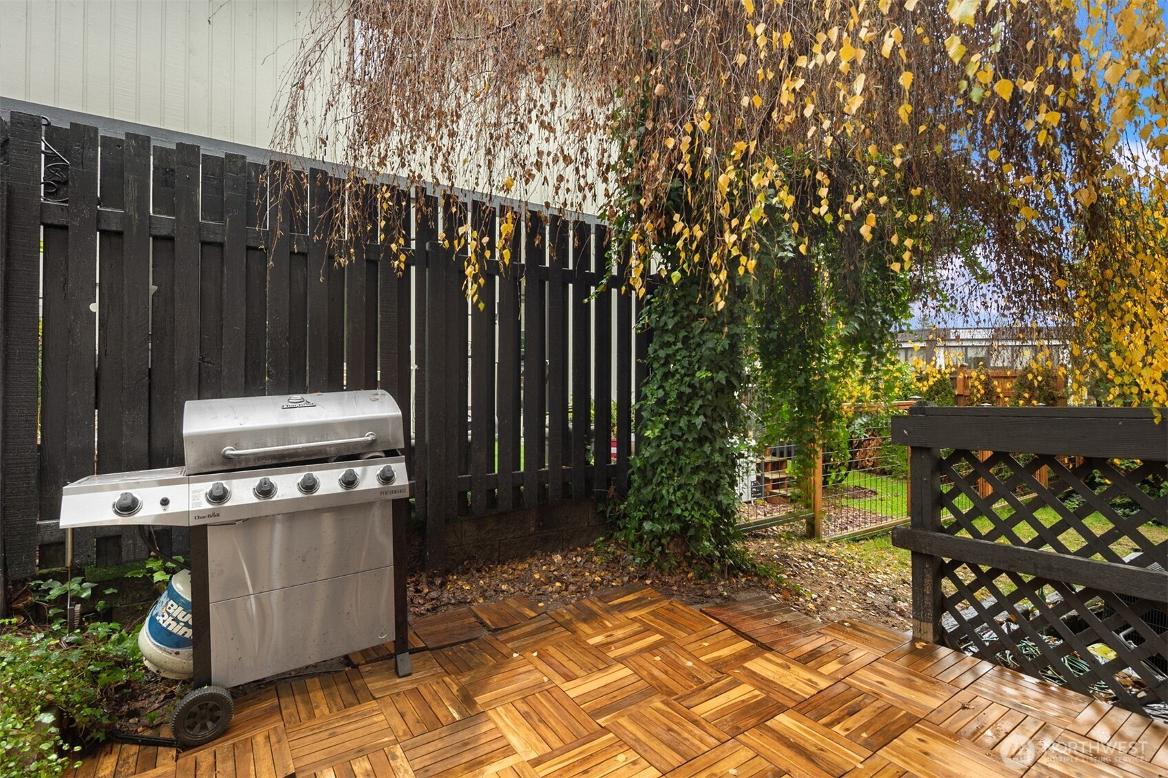 12 18th Avenue #A, Kirkland, WA 98033