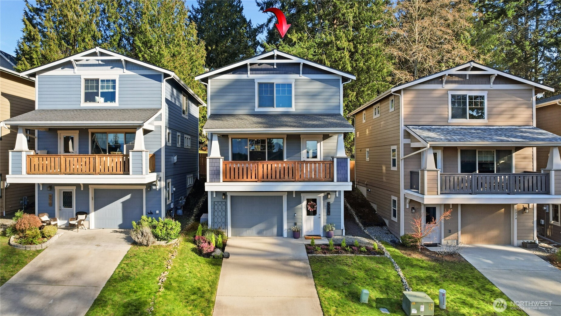 1776 Bungalow Way NE, Poulsbo, WA 98370