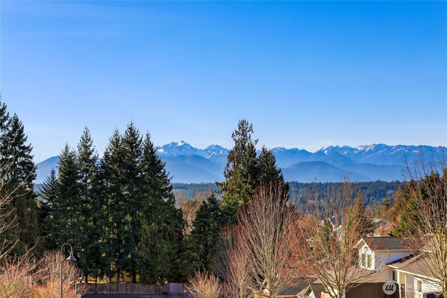 1776 Bungalow Way NE, Poulsbo, WA 98370