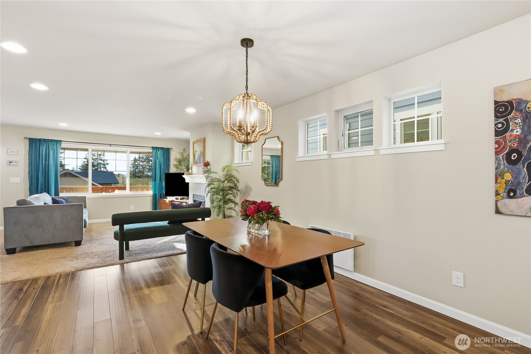 1776 Bungalow Way NE, Poulsbo, WA 98370