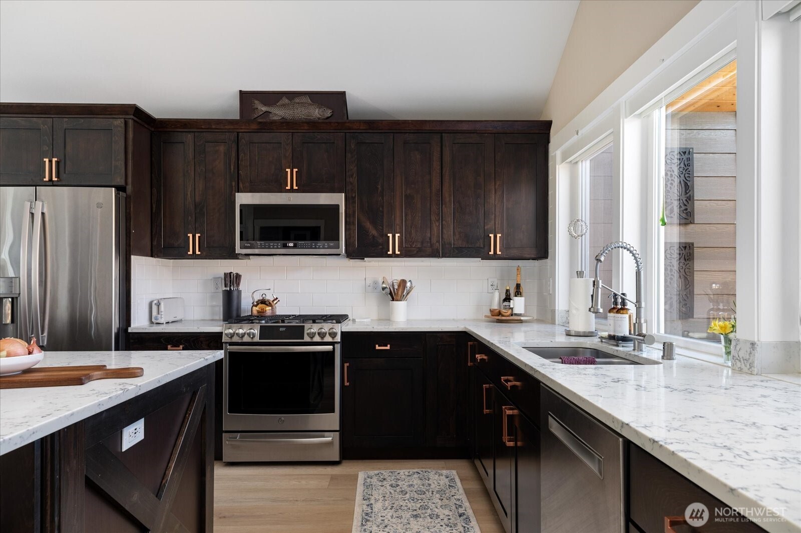 4890 Haines Road , Freeland, WA 98249