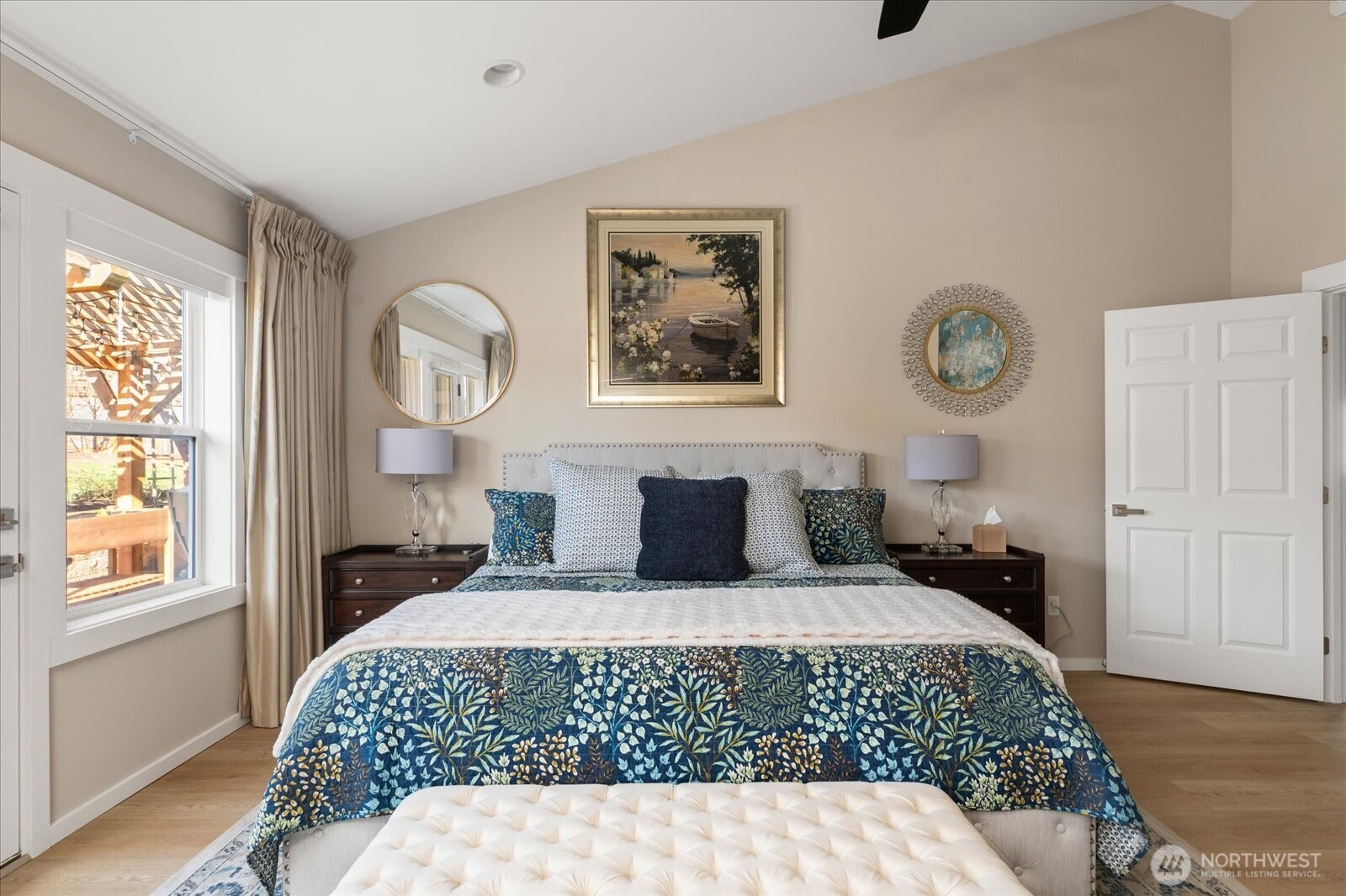 4890 Haines Road , Freeland, WA 98249