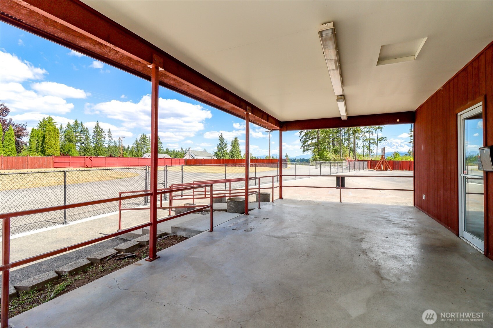 5215 365th Street Ct E, Eatonville, WA 98328