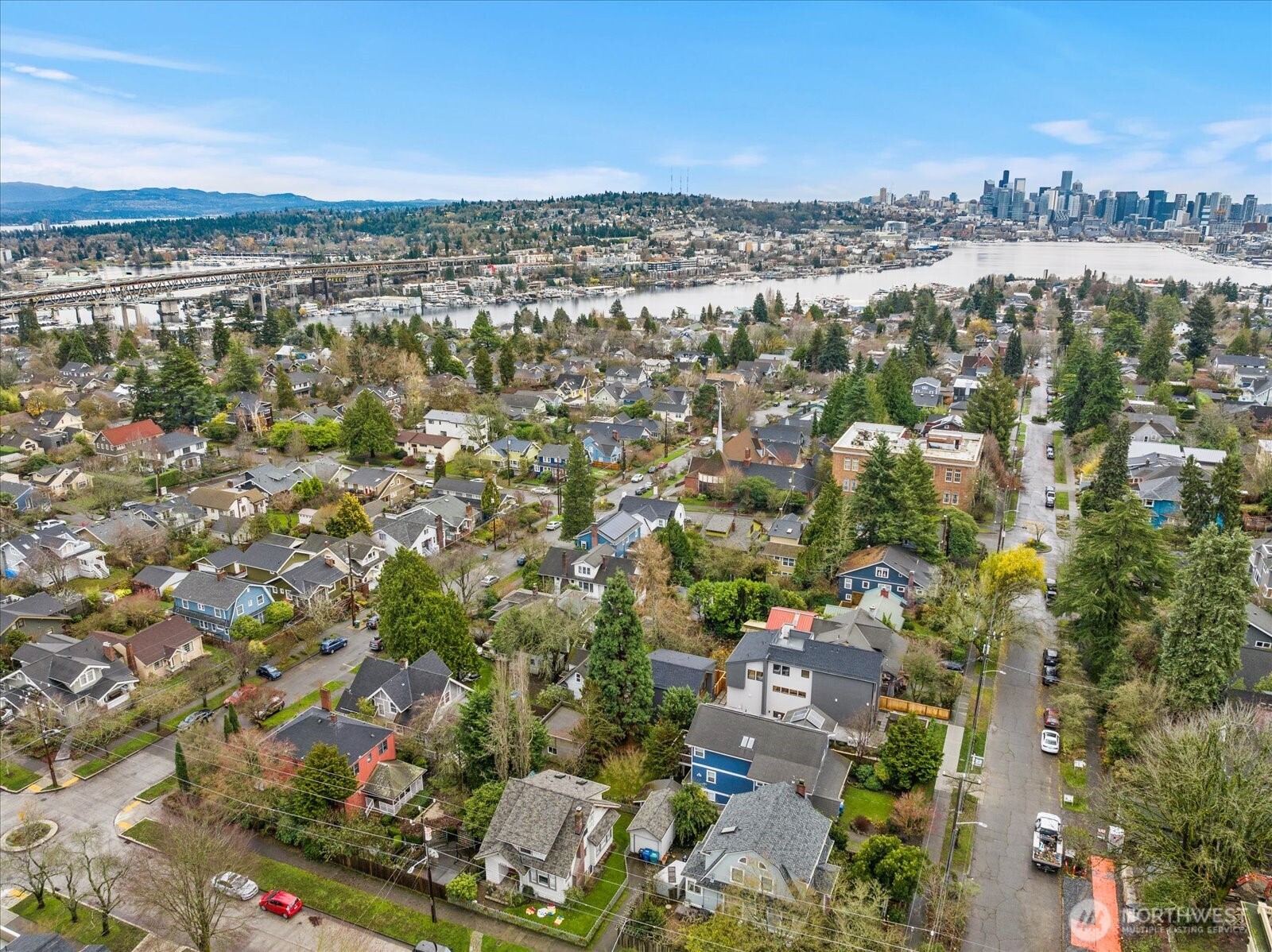 4222 Meridian Avenue N #B, Seattle, WA 98103