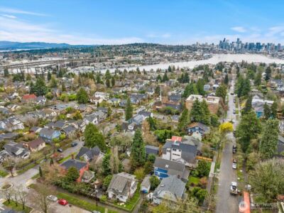 4222 Meridian Avenue N #B, Seattle, WA 98103