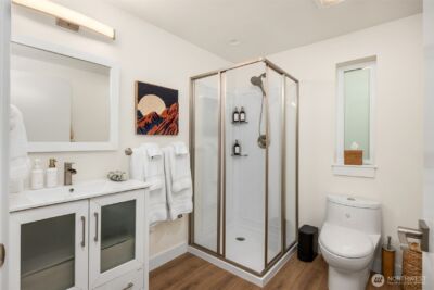 1524 Toe Jam Hill Road NE, Bainbridge Island, WA 98110 - Photo 18