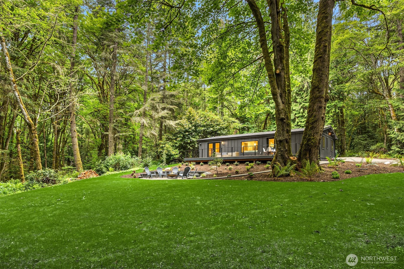 1524 Toe Jam Hill Road NE, Bainbridge Island, WA 98110