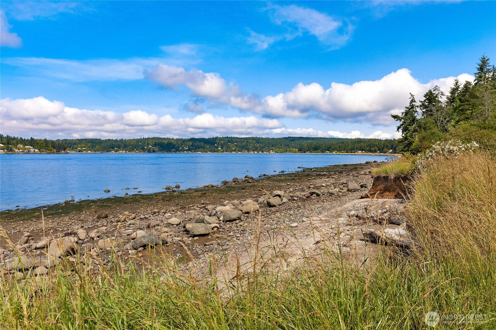 1524 Toe Jam Hill Road NE, Bainbridge Island, WA 98110