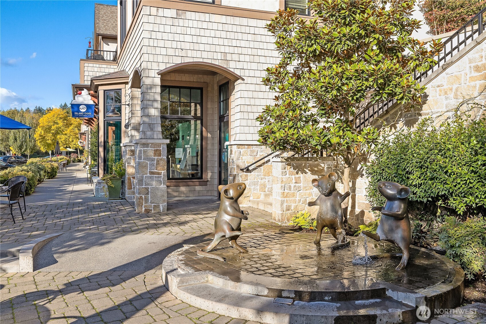 1524 Toe Jam Hill Road NE, Bainbridge Island, WA 98110