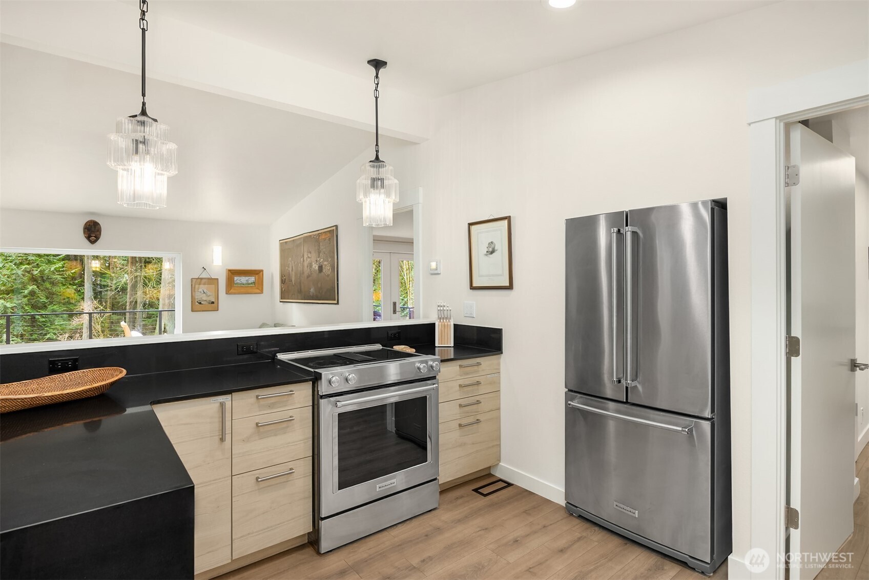 1524 Toe Jam Hill Road NE, Bainbridge Island, WA 98110