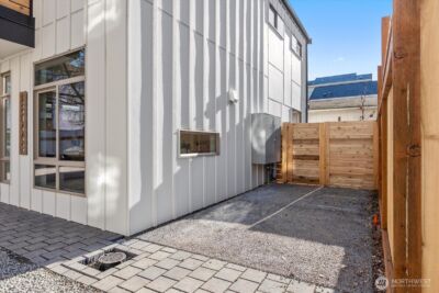 12044 Hiram Place NE #C, Seattle, WA 98125 - Photo 20