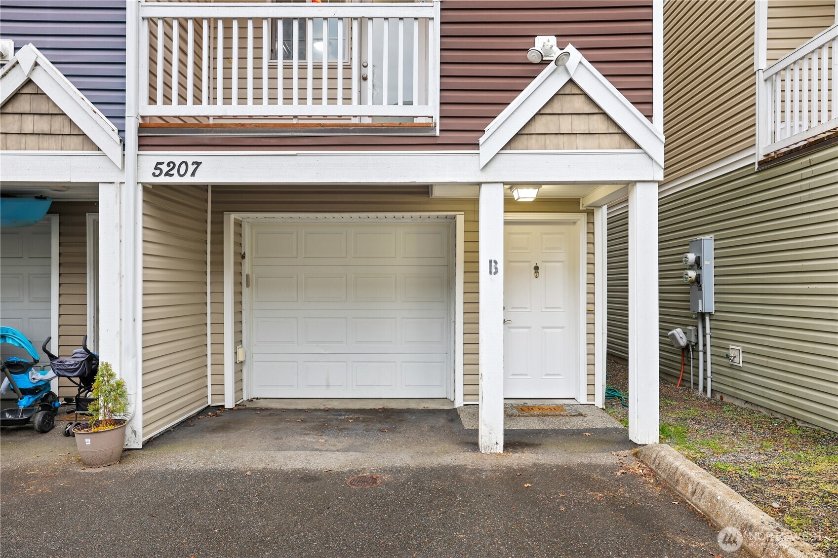 5207 Solberg Drive SW #B, Lakewood, WA 98499