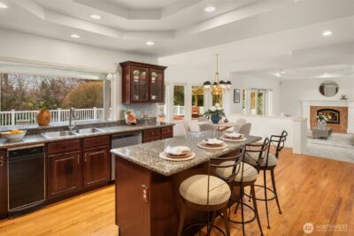 8550 NE 28th Street , Hunts Point, WA 98004 - Photo 11