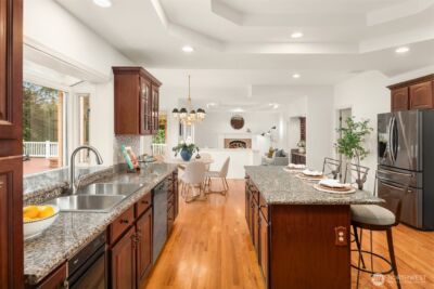 8550 NE 28th Street , Hunts Point, WA 98004 - Photo 12