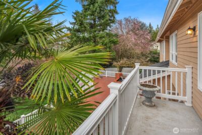 8550 NE 28th Street , Hunts Point, WA 98004 - Photo 24