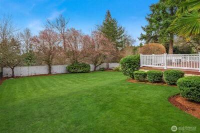 8550 NE 28th Street , Hunts Point, WA 98004 - Photo 32